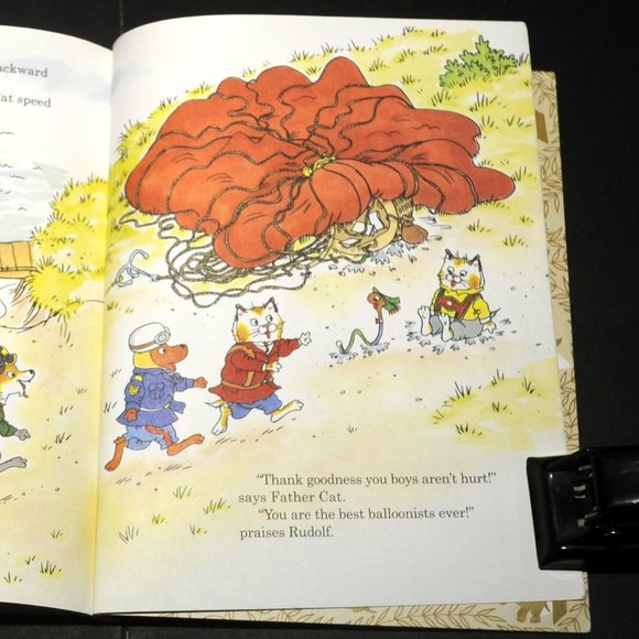 Vintage Little Golden Book Richard Scarry 'Best Balloon Ride Ever!' 1994 - Picture 6 of 11